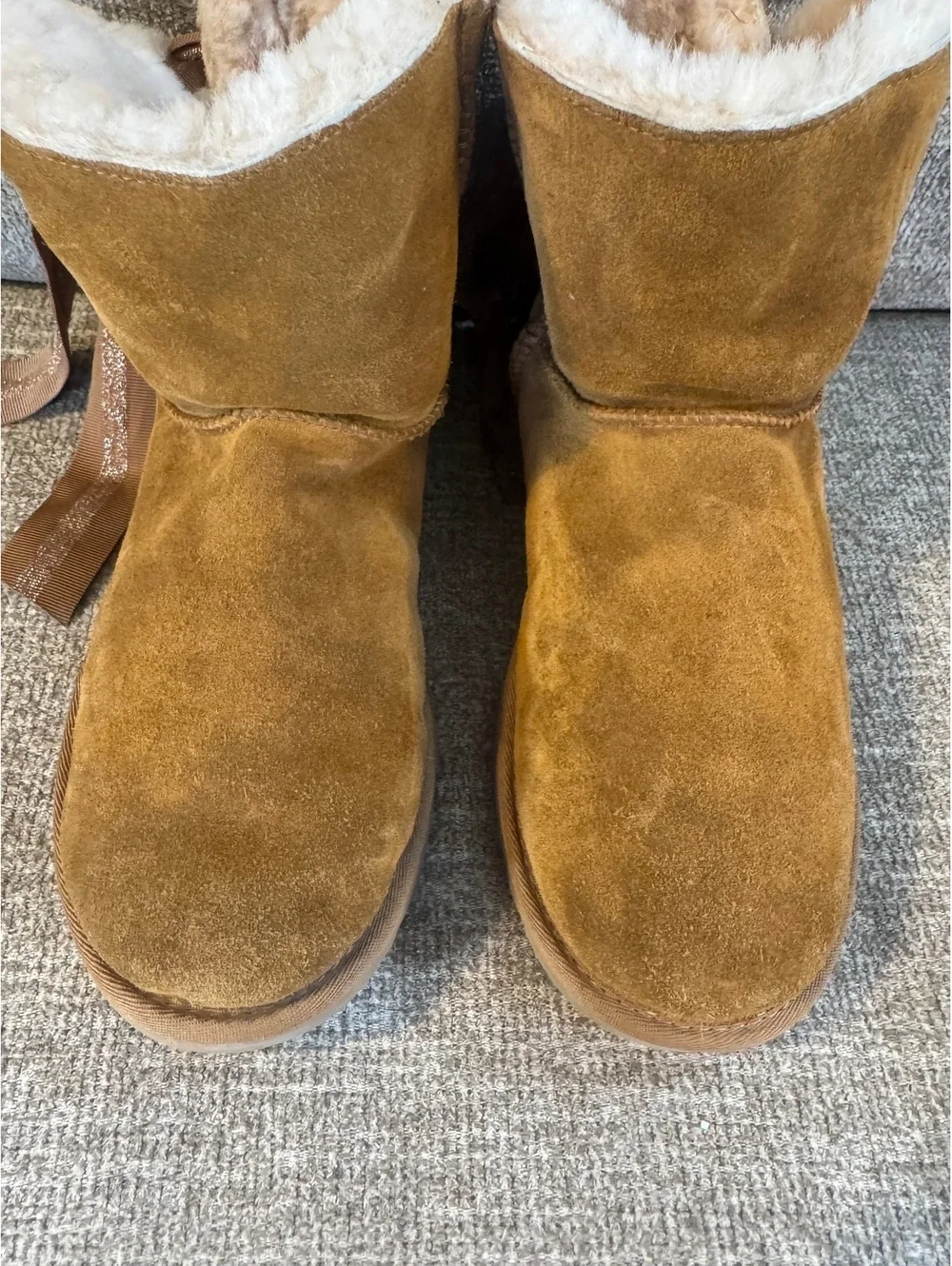 UGG cozy up